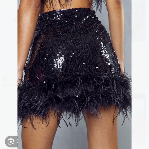Miss Lola Black feather trim sequin skirt - Picture 9 of 14